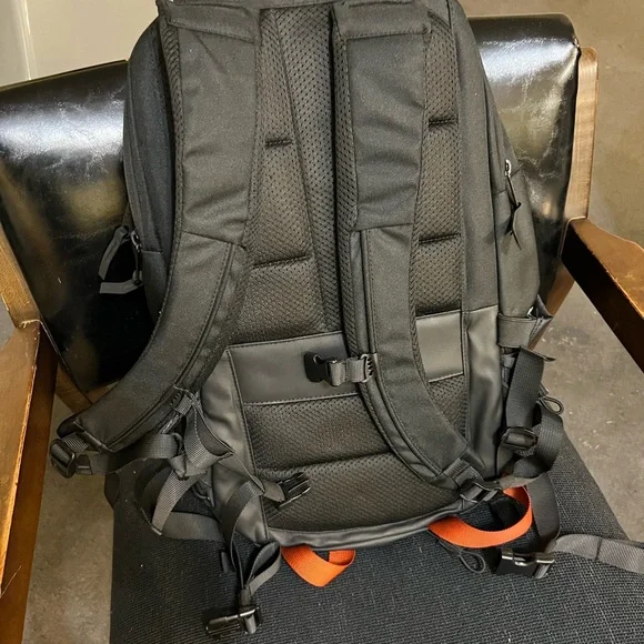 Harley-Davidson Black Backpack with Orange Highlights - Picture 6 of 8
